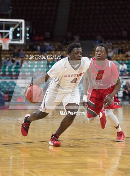 Thumbnail 3 in Eaglecrest vs. Denver East (CHSAA 5A Great 8) photogallery.