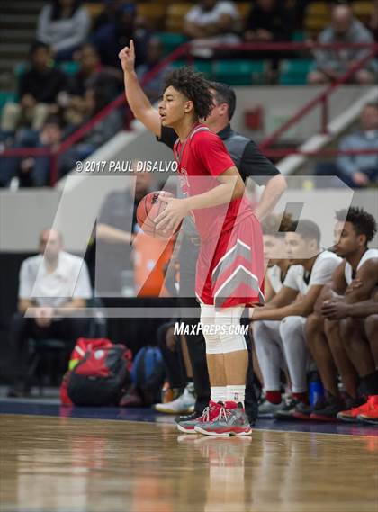 Thumbnail 3 in Eaglecrest vs. Denver East (CHSAA 5A Great 8) photogallery.