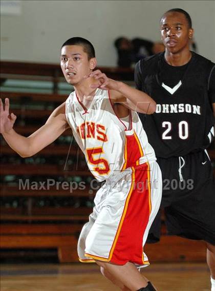 Thumbnail 3 in Johnson vs. De Anza (St. Hope Holiday Classic) photogallery.