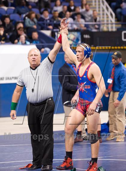 Thumbnail 3 in NCHSAA State 4A Boys Wrestling Championships (Finals) photogallery.
