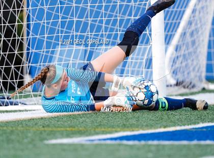 Thumbnail 2 in St. Pius X Catholic vs. Blessed Trinity (GHSA 5A Championship) photogallery.