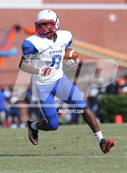 Thumbnail 2 in Burke vs Charleston Math & Science (Sertoma Classic) photogallery.