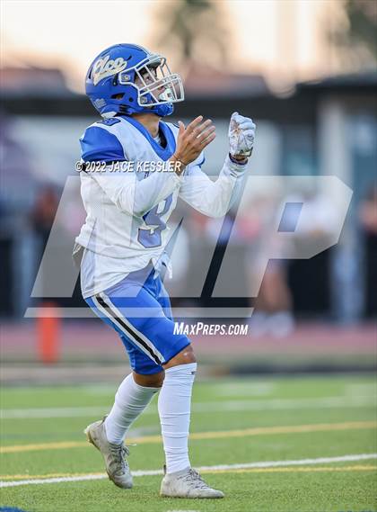 Thumbnail 2 in El Camino Real @ Calabasas photogallery.