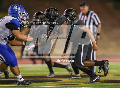 Thumbnail 1 in El Camino Real @ Calabasas photogallery.