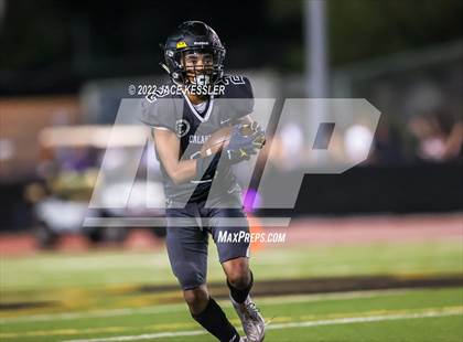 Thumbnail 3 in El Camino Real @ Calabasas photogallery.