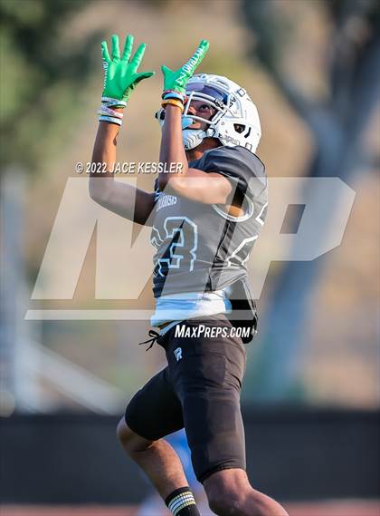 Thumbnail 1 in El Camino Real @ Calabasas photogallery.