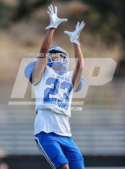 Thumbnail 1 in El Camino Real @ Calabasas photogallery.