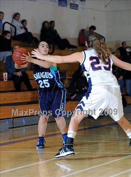 Thumbnail 3 in San Marcos vs. Saugus photogallery.