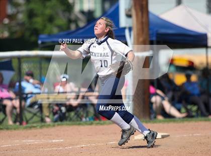 Thumbnail 3 in Central Columbia vs Loyalsock Township (PIAA District IV 3A Final) photogallery.