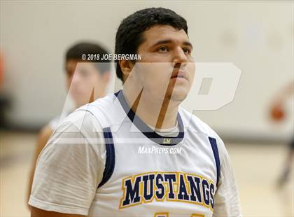 Thumbnail 1 in Strathmore vs. Laton (Laton Tournament) photogallery.