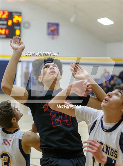 Thumbnail 1 in Strathmore vs. Laton (Laton Tournament) photogallery.