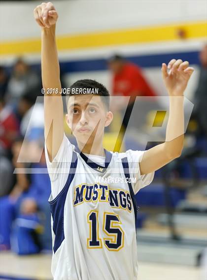 Thumbnail 3 in Strathmore vs. Laton (Laton Tournament) photogallery.