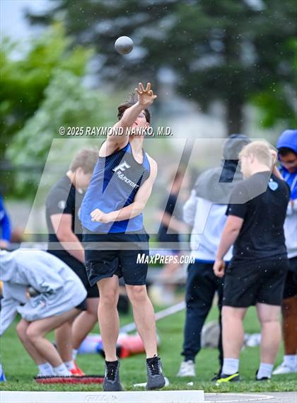 Thumbnail 2 in Noblesville Invitational (Shot Put) photogallery.