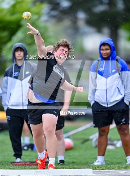Thumbnail 3 in Noblesville Invitational (Shot Put) photogallery.