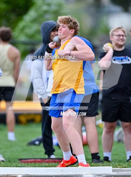 Thumbnail 2 in Noblesville Invitational (Shot Put) photogallery.