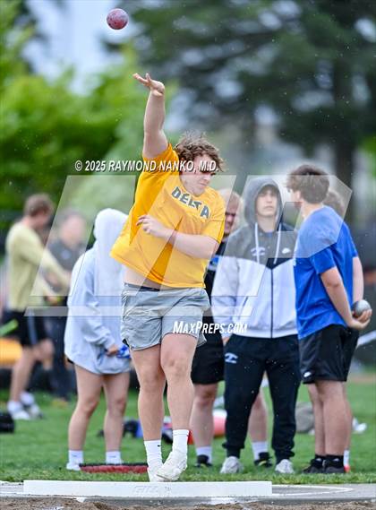 Thumbnail 2 in Noblesville Invitational (Shot Put) photogallery.