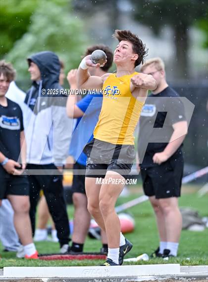 Thumbnail 3 in Noblesville Invitational (Shot Put) photogallery.