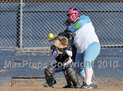 Thumbnail 1 in Oak Ridge vs. Reed (Victory Pre-Season Tournament) photogallery.
