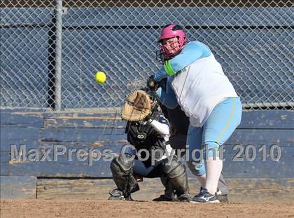 Thumbnail 3 in Oak Ridge vs. Reed (Victory Pre-Season Tournament) photogallery.