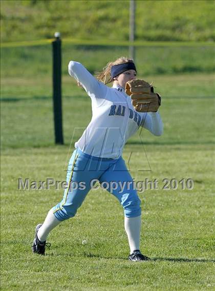 Thumbnail 3 in Oak Ridge vs. Reed (Victory Pre-Season Tournament) photogallery.