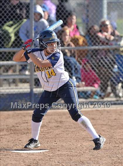Thumbnail 1 in Oak Ridge vs. Reed (Victory Pre-Season Tournament) photogallery.