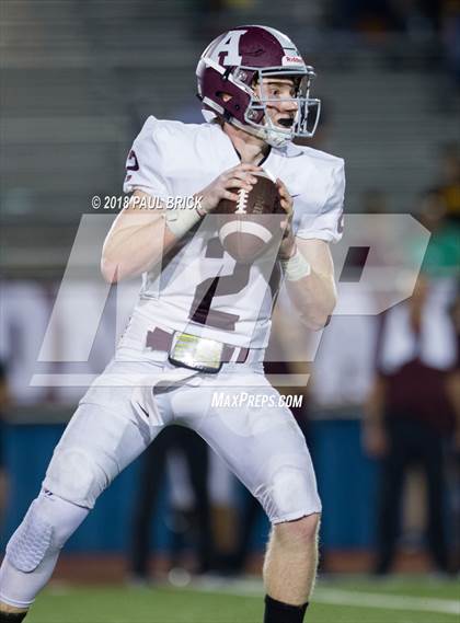 Thumbnail 2 in Westlake vs Austin High  photogallery.