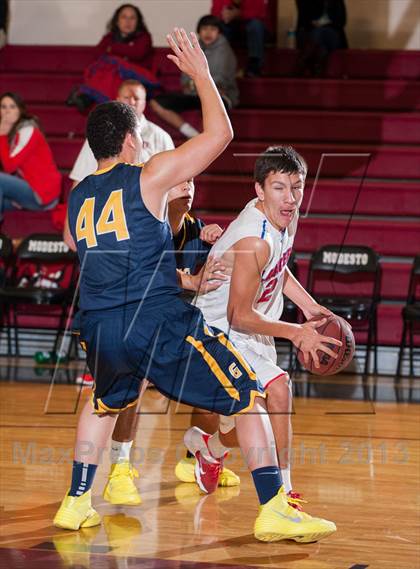 Thumbnail 2 in East Union vs. Gregori photogallery.