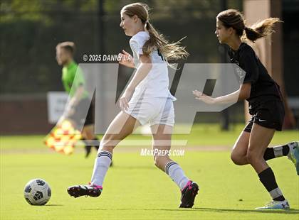 Thumbnail 2 in Georgetown Day @ Episcopal photogallery.