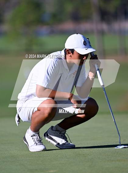 Thumbnail 3 in FHSAA 1A Final photogallery.