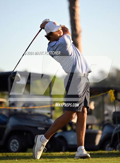 Thumbnail 2 in FHSAA 1A Final photogallery.