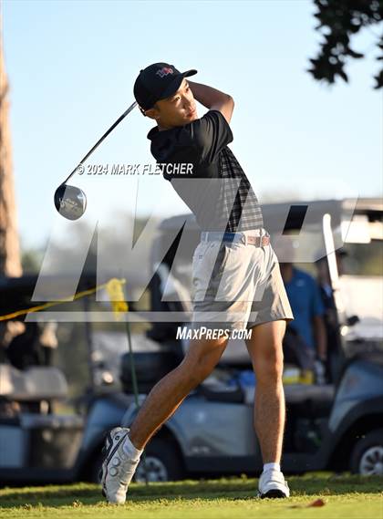 Thumbnail 1 in FHSAA 1A Final photogallery.