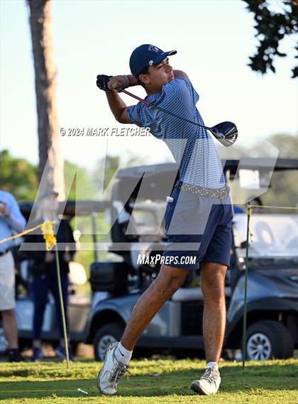 Thumbnail 2 in FHSAA 1A Final photogallery.