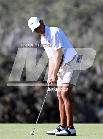Thumbnail 3 in FHSAA 1A Final photogallery.