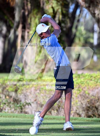 Thumbnail 2 in FHSAA 1A Final photogallery.