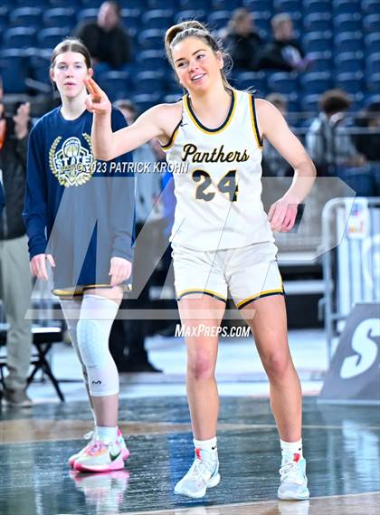 Thumbnail 1 in Mead vs. Stanwood (WIAA Quarter Final) photogallery.