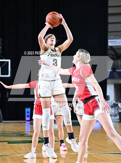 Thumbnail 3 in Mead vs. Stanwood (WIAA Quarter Final) photogallery.