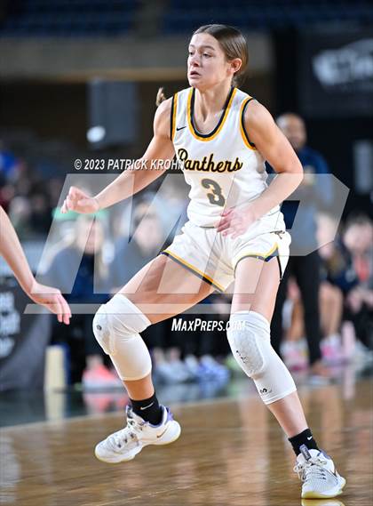 Thumbnail 3 in Mead vs. Stanwood (WIAA Quarter Final) photogallery.