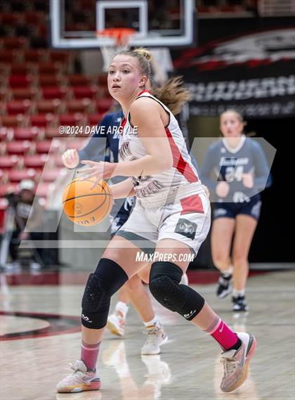 Thumbnail 1 in Duchesne vs. South Sevier (UHSAA 5th/6th Place) photogallery.