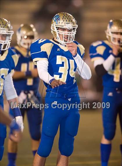 Thumbnail 2 in El Camino Real vs. Hamilton (CIF LA City Section D2 Final) photogallery.