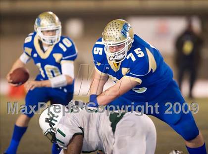 Thumbnail 2 in El Camino Real vs. Hamilton (CIF LA City Section D2 Final) photogallery.