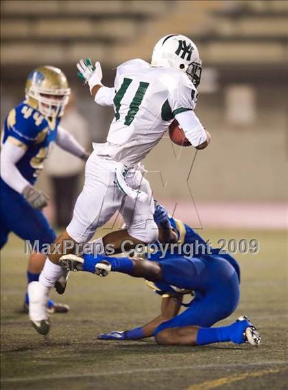 Thumbnail 3 in El Camino Real vs. Hamilton (CIF LA City Section D2 Final) photogallery.
