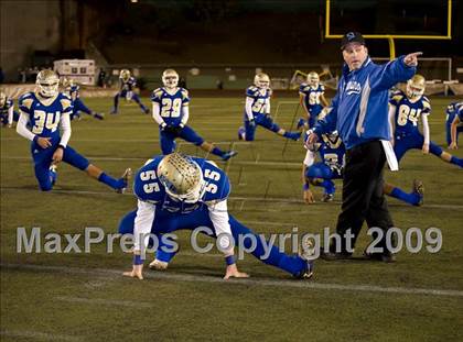Thumbnail 1 in El Camino Real vs. Hamilton (CIF LA City Section D2 Final) photogallery.
