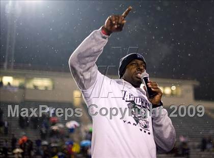 Thumbnail 1 in El Camino Real vs. Hamilton (CIF LA City Section D2 Final) photogallery.