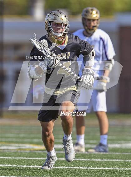 Thumbnail 3 in Bayport-Blue Point @ Islip (Section XI Quarterfinal) photogallery.