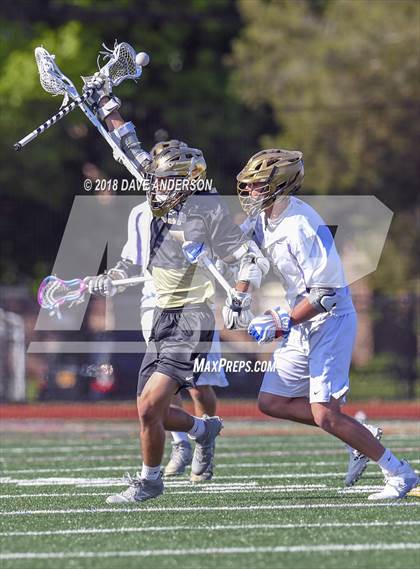 Thumbnail 1 in Bayport-Blue Point @ Islip (Section XI Quarterfinal) photogallery.