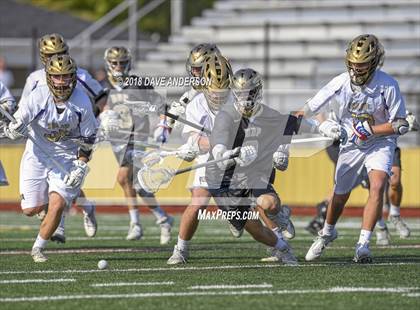 Thumbnail 2 in Bayport-Blue Point @ Islip (Section XI Quarterfinal) photogallery.