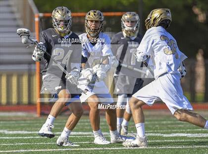 Thumbnail 2 in Bayport-Blue Point @ Islip (Section XI Quarterfinal) photogallery.