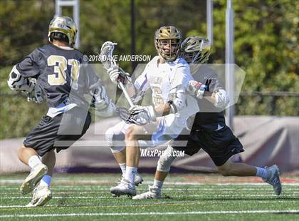 Thumbnail 3 in Bayport-Blue Point @ Islip (Section XI Quarterfinal) photogallery.