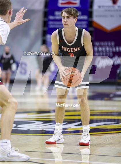 Thumbnail 2 in Canton vs Eugene (MSHSAA Class 2 Championship) photogallery.