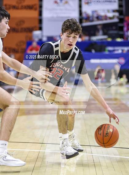 Thumbnail 2 in Canton vs Eugene (MSHSAA Class 2 Championship) photogallery.